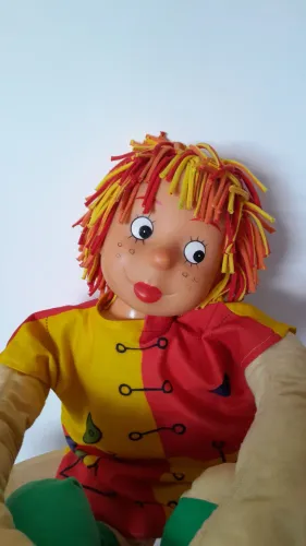 Boneca Pano Emília 