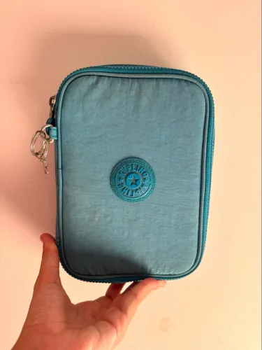 Estojo Kipling