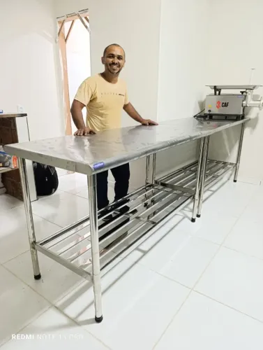 MESA DE MANIPULAÇÃO INOX 1.50 METRO IMECA 
