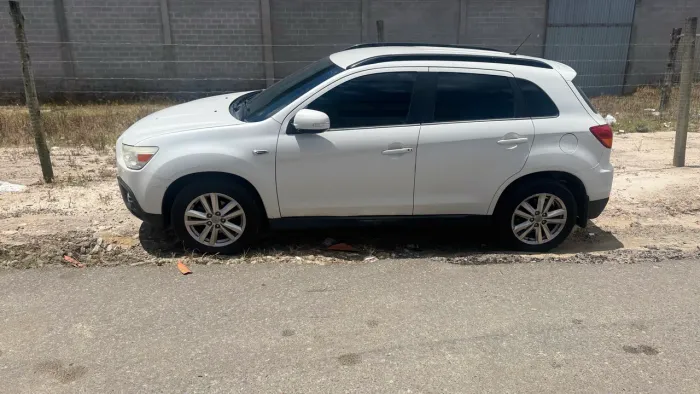 Mitsubishi ASX 2.0 16V 4X4 160cv Aut. 2012