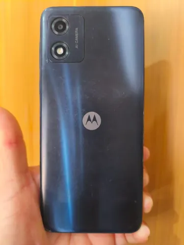 MOTOROLA E13. 128-GB MEMÓRIA