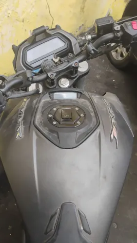 BAJAJ/DOMINAR d400 T