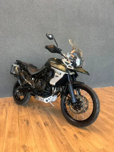 TRIUMPH TIGER 800 XCX
