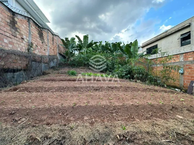 Lote à Venda, 360m² - Santa Amélia, próximo à Av. Guarapari
