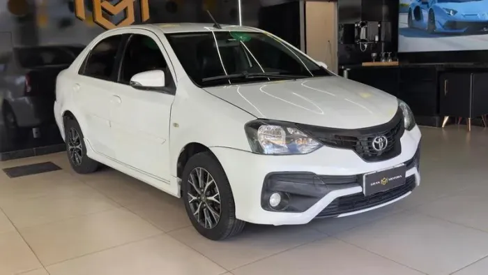 Toyota Etios Platinum 1.5 Flex 16V 4P Aut. 2018