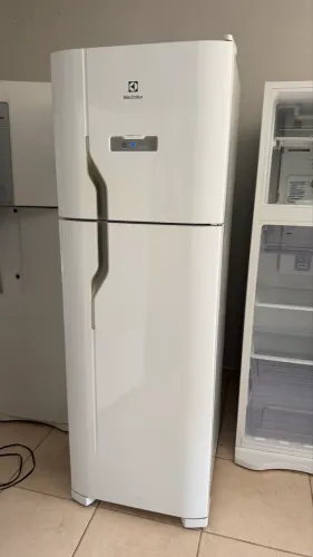 Geladeira Eletrolux Duplex Semi nova