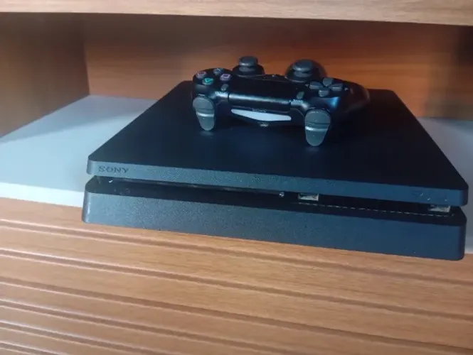 Ps4 slim