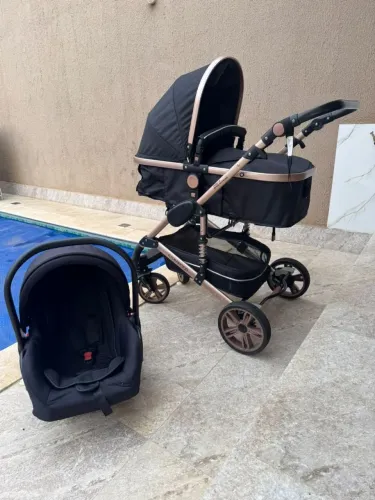 Carrinho Moisés Europeu com BB Conforto 