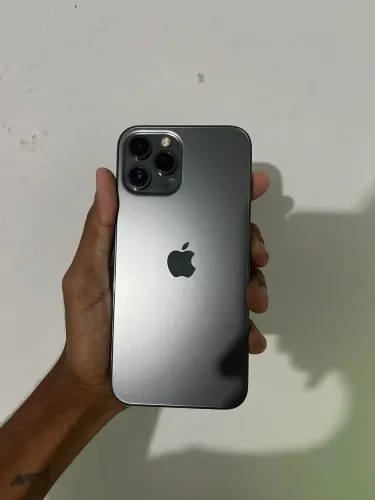Vendo ou troco iPhone 12 Pro Max