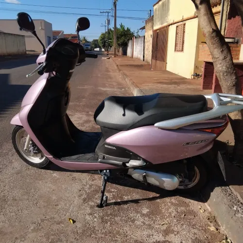 HONDA LEAD