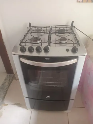 Vendo fogão Electrolux