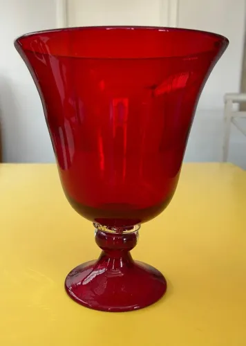 Vaso de Vidro Vermelho