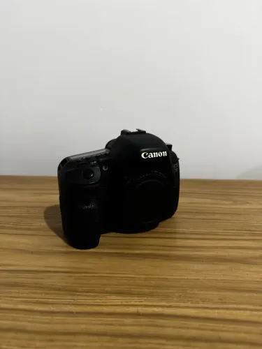 Câmera Canon eos 7D - Seminova