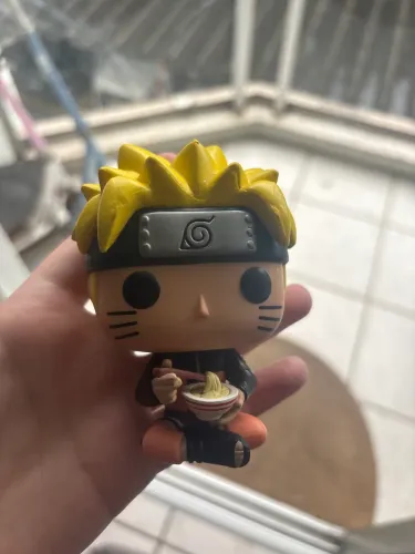 Funko Pop! Naruto Uzumaki Eating Ramen #823