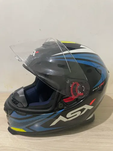 Capacete ASX Eagle Street