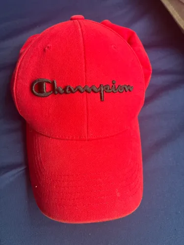 Boné champion
