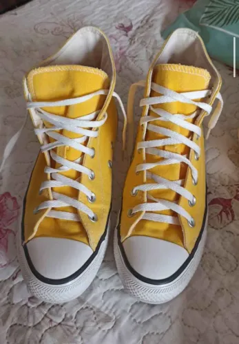All star Amarelo Pouco Usado (negocio valor)