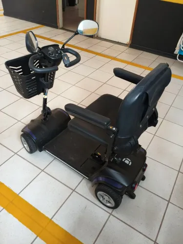 Scooter elétrica