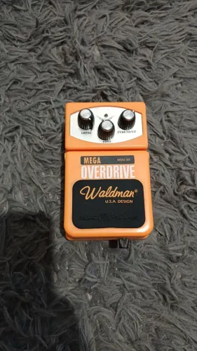 Pedal Waldman - Mega Overdrive Mov-3r