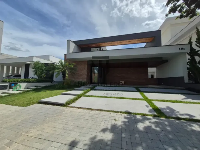 Casa Condomínio Residencial Montserrat - Urbanova - 5 Suítes - 584m²