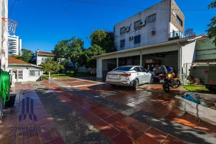 Terreno à venda, 663 m² por R$ 1.225.000,00 - São Francisco - Curitiba/PR
