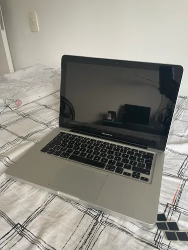macbook pro 13 2010