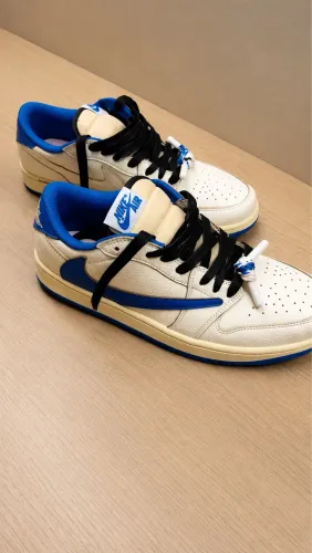 Tênis Nike Air Jordan 1 - Travis Scott Retro Low Blue