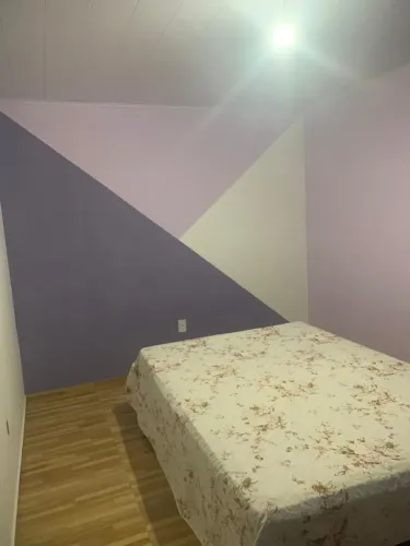 Ótima casa, não paga água só Luz contatos * ou *