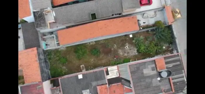 ? TERRENO À VENDA EM SUZANO - EXCELENTE LOCALIZAÇÃO