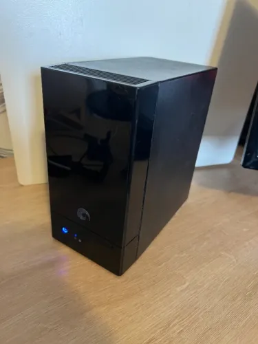 Servidor NAS Seagate BlackArmor 220 - 2 Baias (Ideal para Home Lab/Backup)