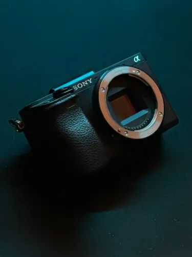 Sony A6400 + Viltrox 23mm f/1.4