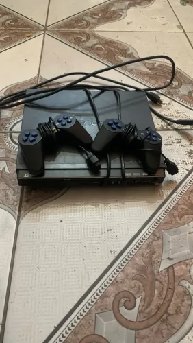 Vídeo-Game Lenoxx com 2 Controles e Cabos - Para Retirada de Peças ou Conserto