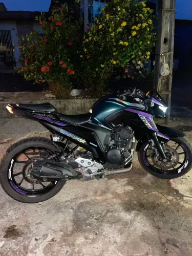 Fazer 250, leia o anúncios.