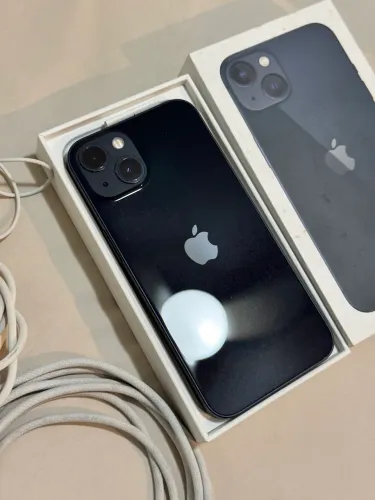iPhone 13 256gb - preto