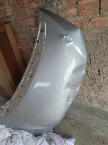 vendo esse capu de carro watesapp * 200