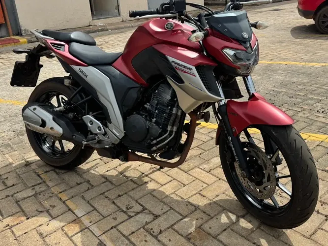 Fazer 250 - Yamaha