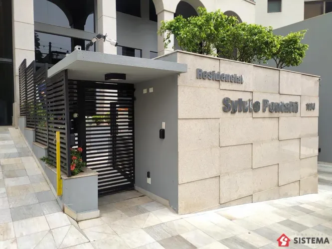 Apartamento no condomínio EDIFÍCIO SYLVIO PONTALTI em Presidente Prudente
