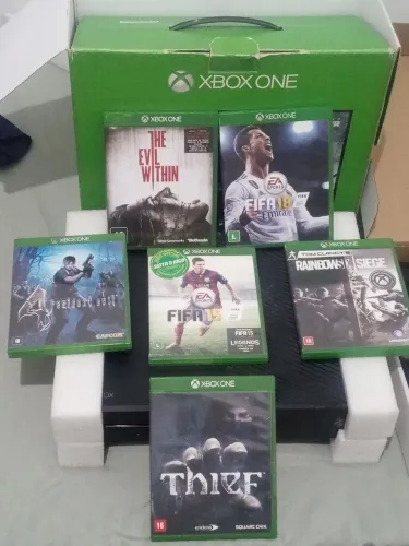 Vídeo game Xbox one está bem novo + 6 jogos