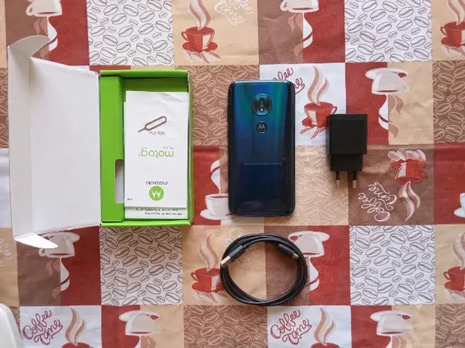 Moto G7 Play na Caixa + Carregador Original (Funcionando 100% - Leia)