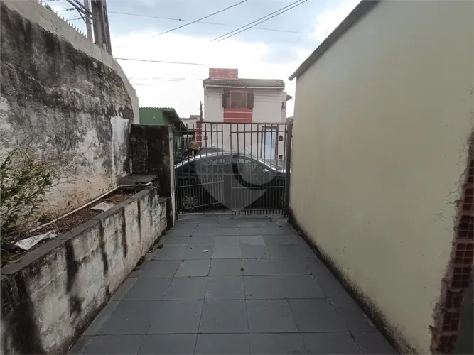 Casa à venda com 2 quartos em Vila Jardini, Sorocaba - SP