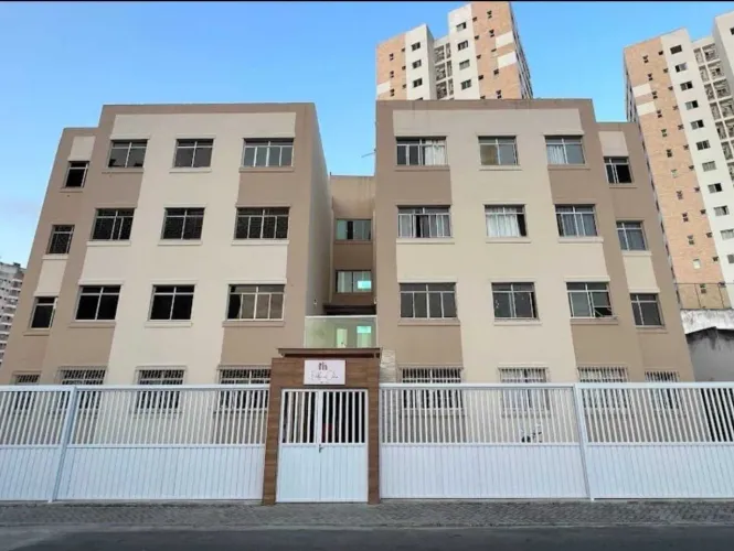 Excelente apartamento com 3 quartos, sendo um suíte no Edifício Clea, bairro Luzia - 24266