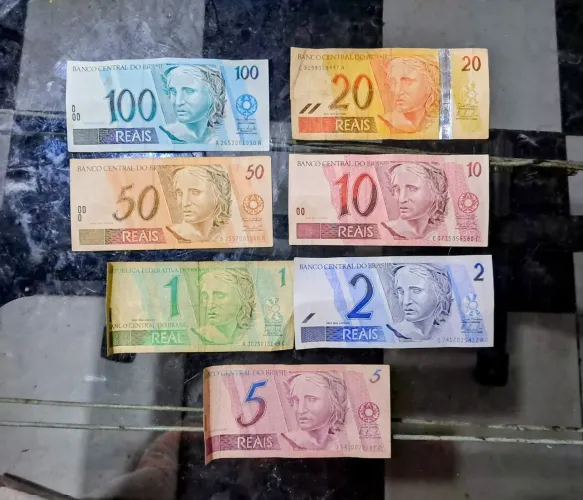 Cedulas antigas plano real 1994