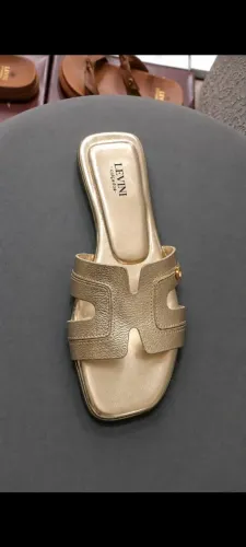 Flat Sargian Levini 100% couro