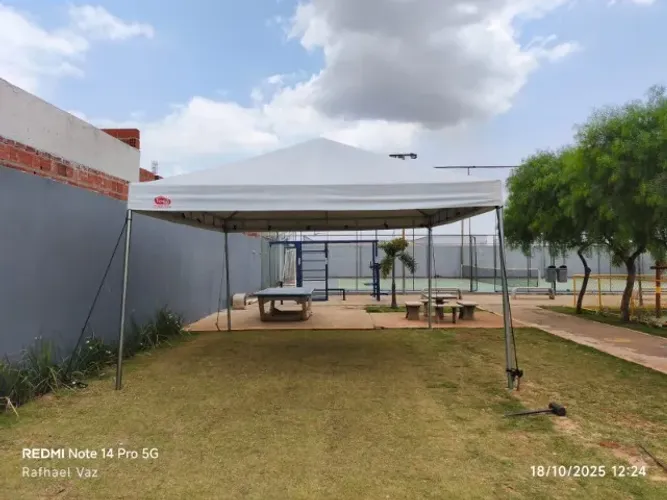 Aluguel de tendas de vários tamanhos