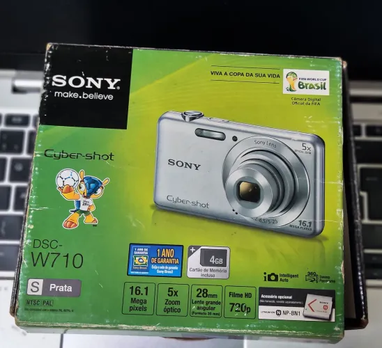 Camera digital Sony Cybershot w710 16.1MP