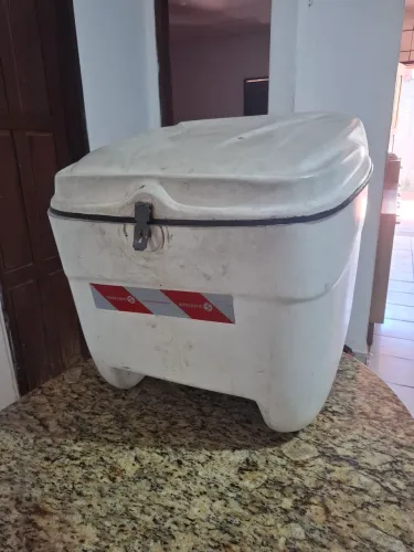 Baú para moto 90L