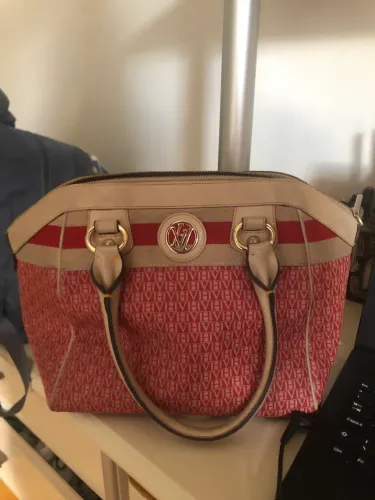 Bolsa Vitor Hugo