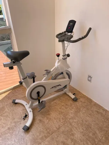 Bicicleta Ergométrica Roda De Inércia 10kg Profissional Fitness Suportado 150 kg