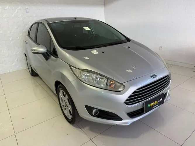 Ford Fiesta 1.6 16V Flex Mec. 5P 2015