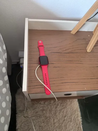 Apple Watch séries 8 45mm Red